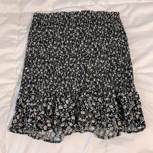 Black Floral Ultra High Rise Hollister Skirt